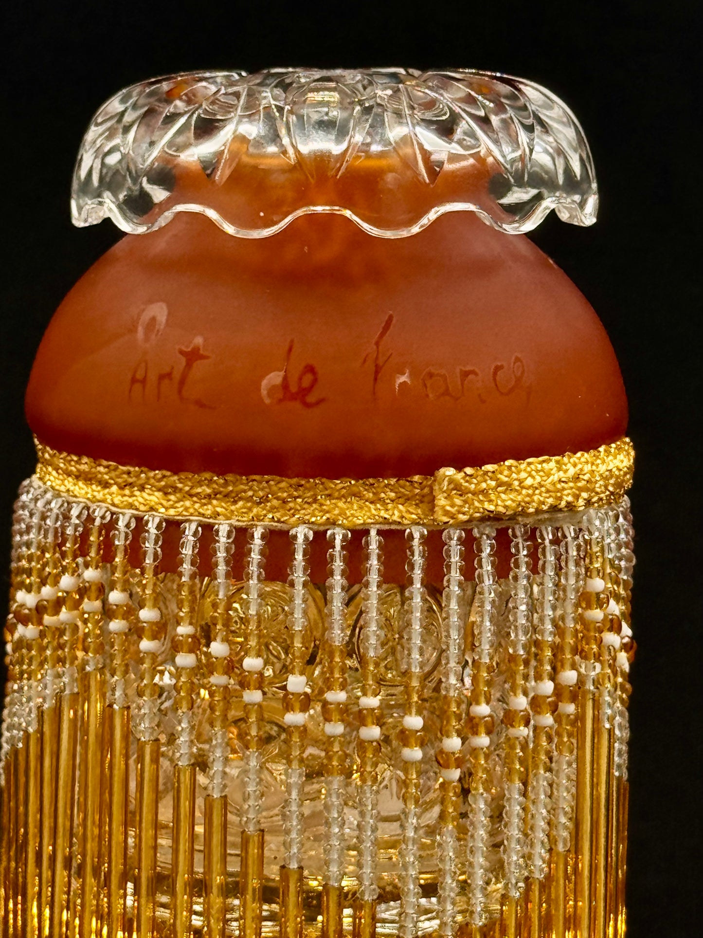 Vintage mini lyslenkelampe ambergul fot og kuppel glassfrynser