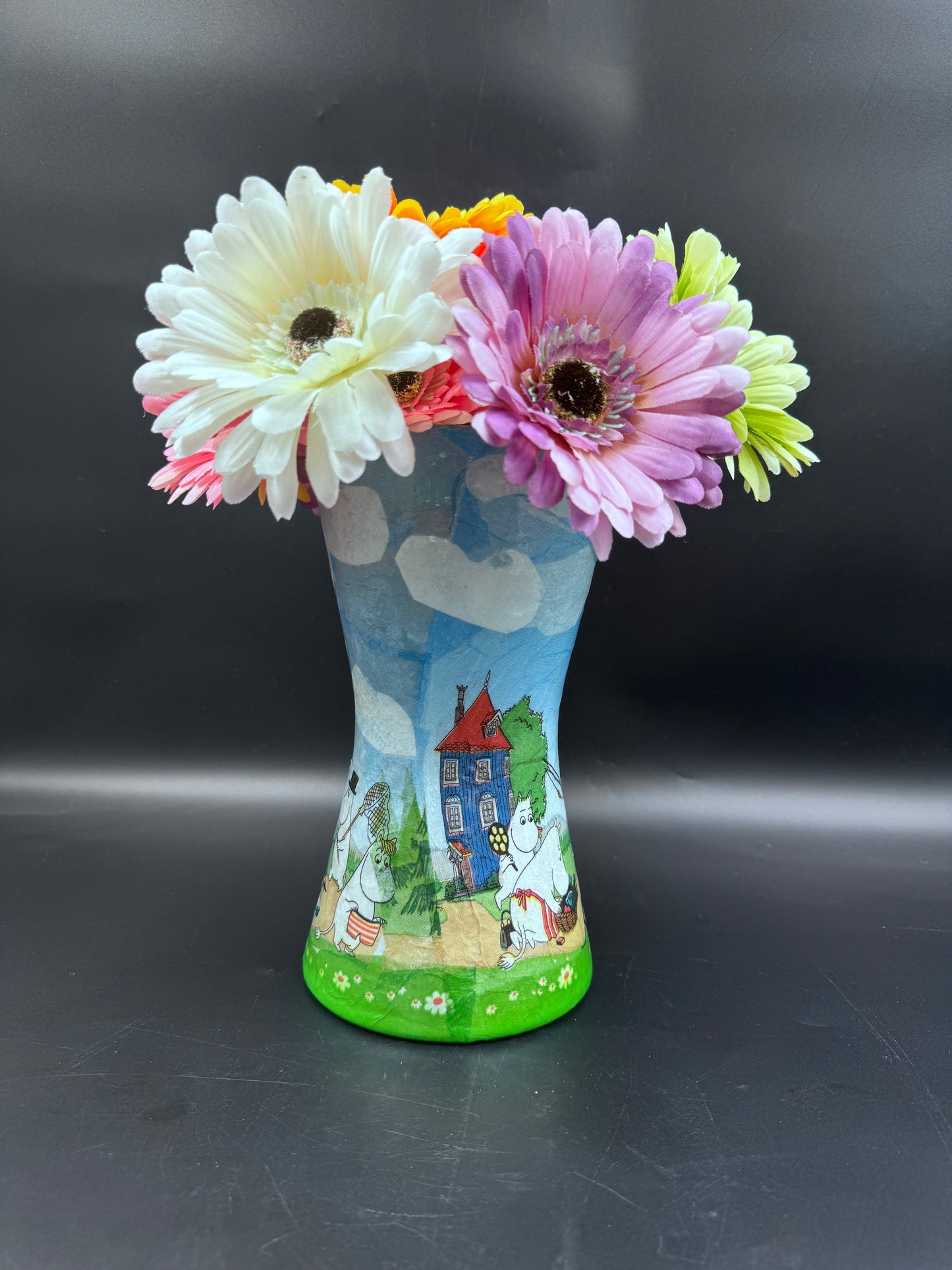 Mummi Vase