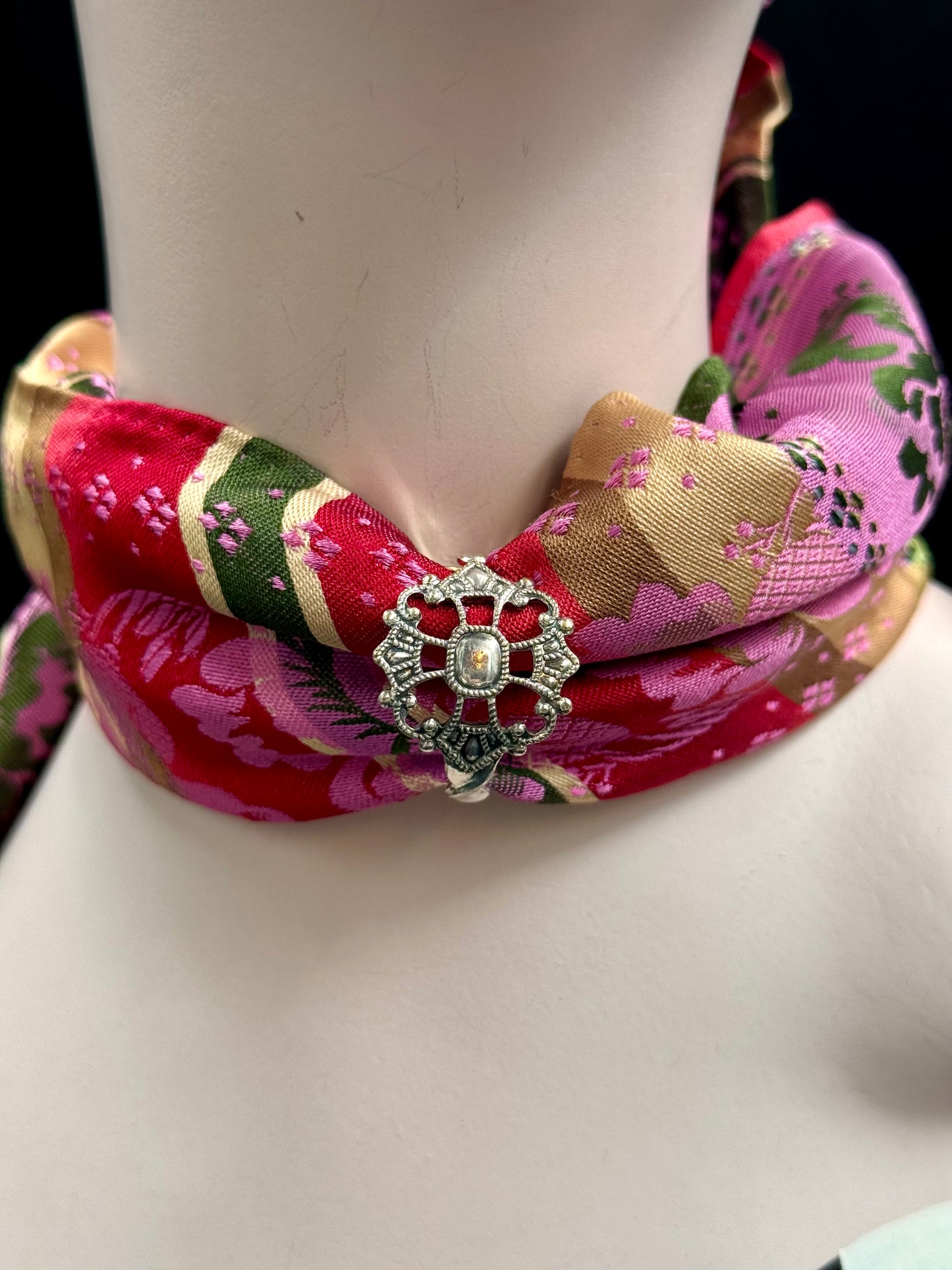 Vintage Skjerfring «Kongens Kors» liten