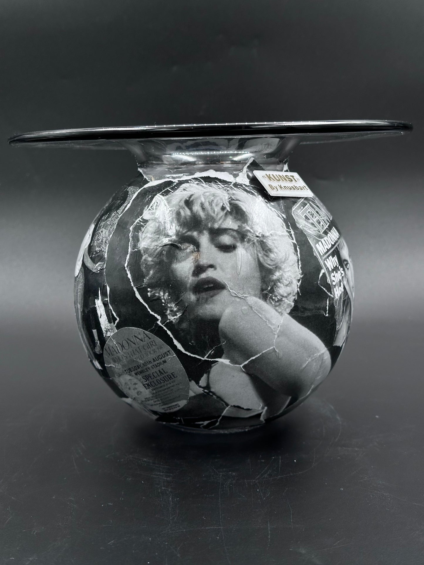 Vintage Madonna Boblevase