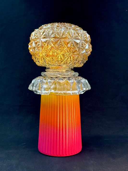 Vintage Diamantlampe med solnedgangfot og champagne kuppel