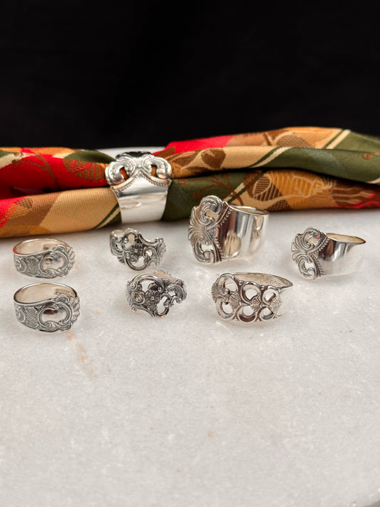 Bestilling/reservert! Vintage Skjerfring eget sølv