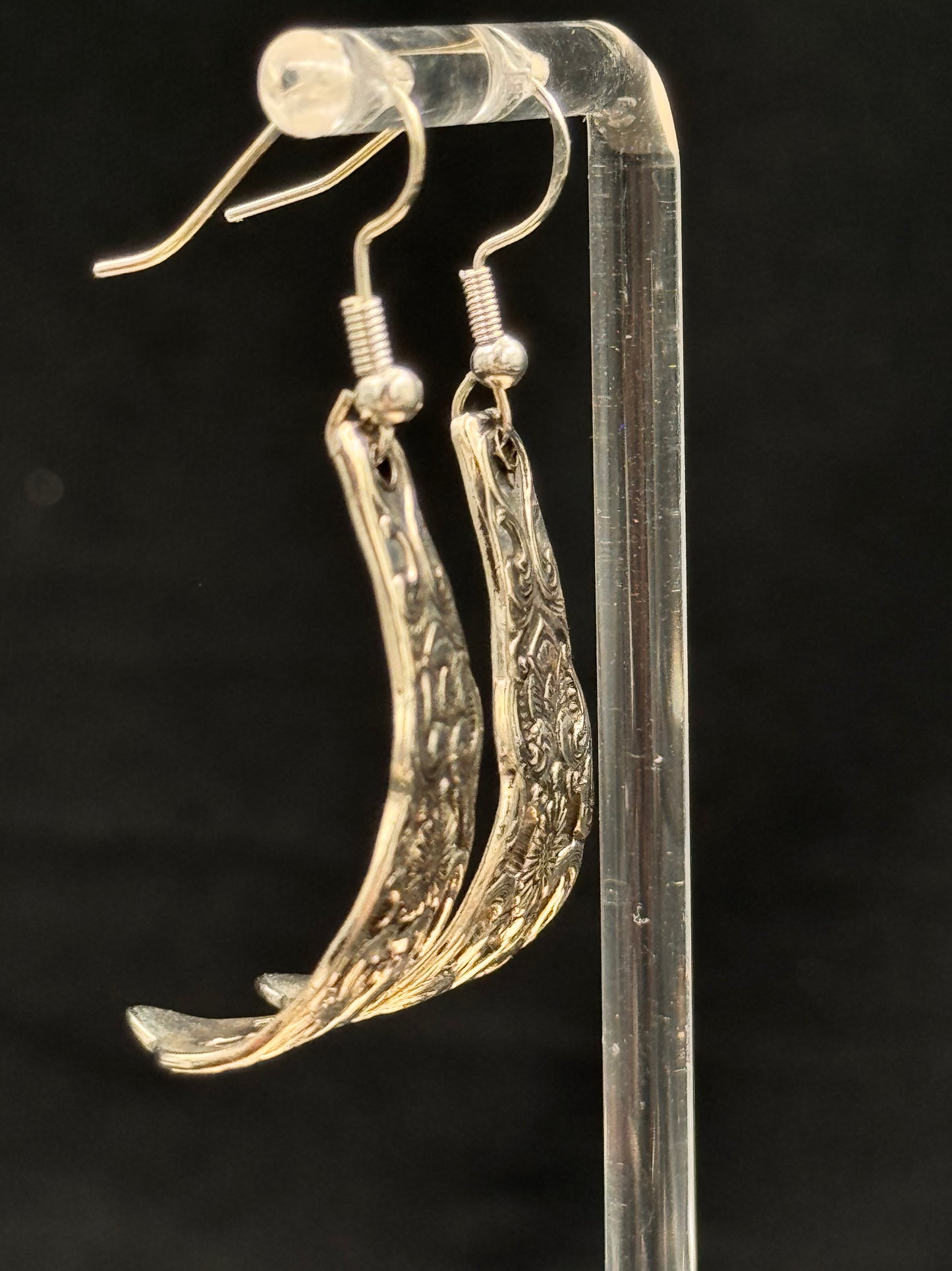 Vintage øredobb i sølvplett bøyd halvsirkel