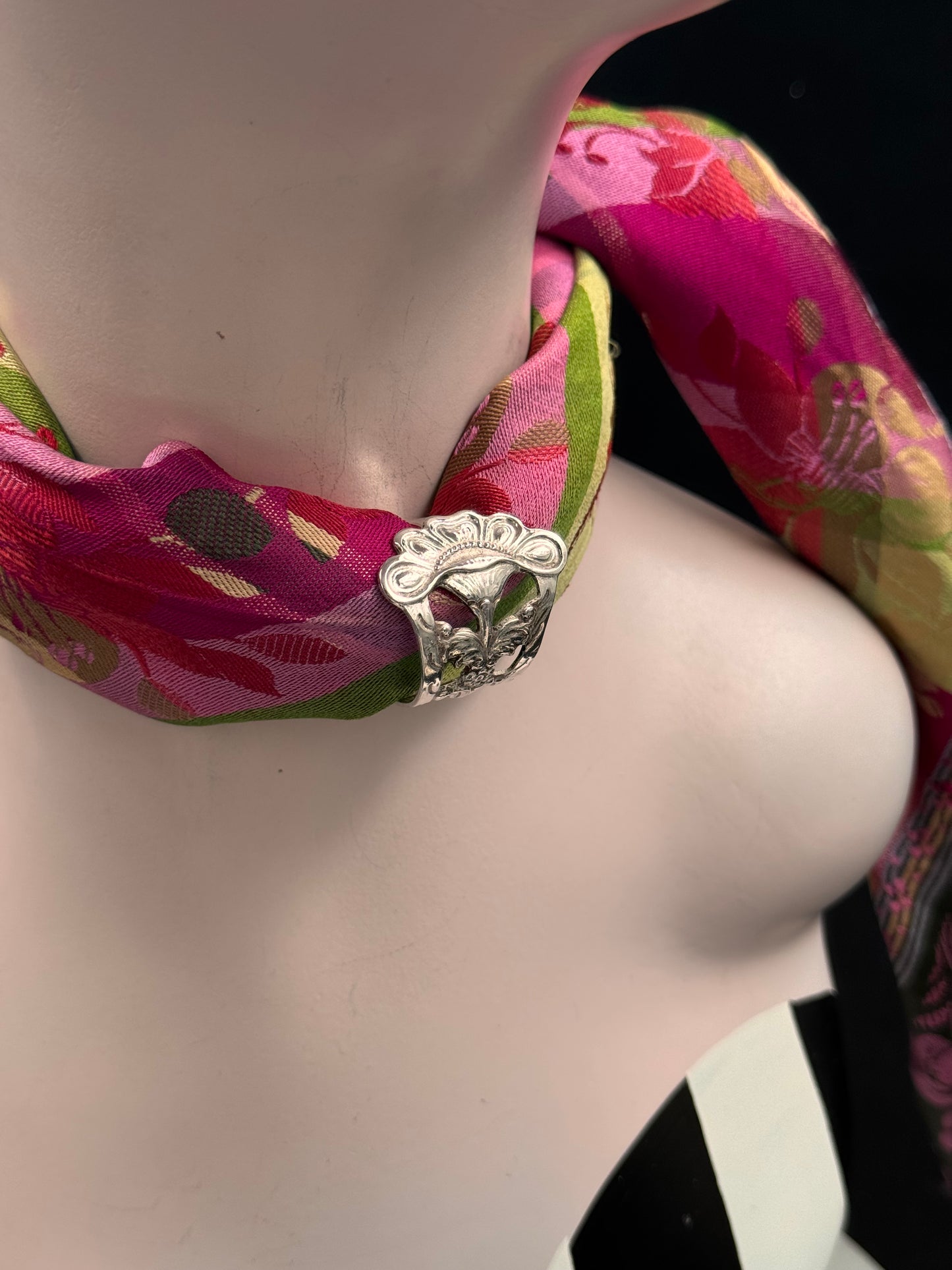 Vintage Skjerfring «Tiur-hale»