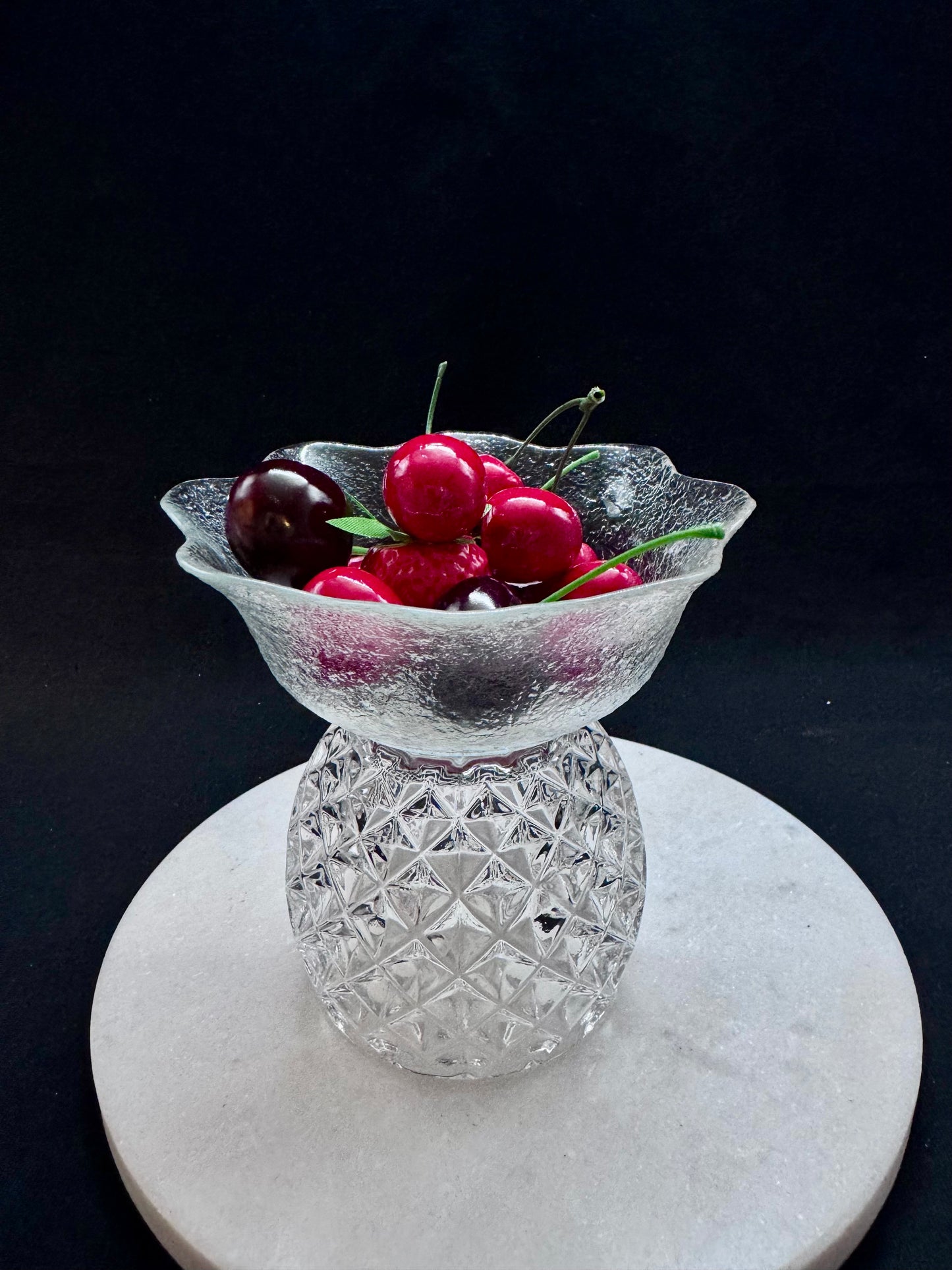 Vintage solcellelampe matt glass og rav glassfat