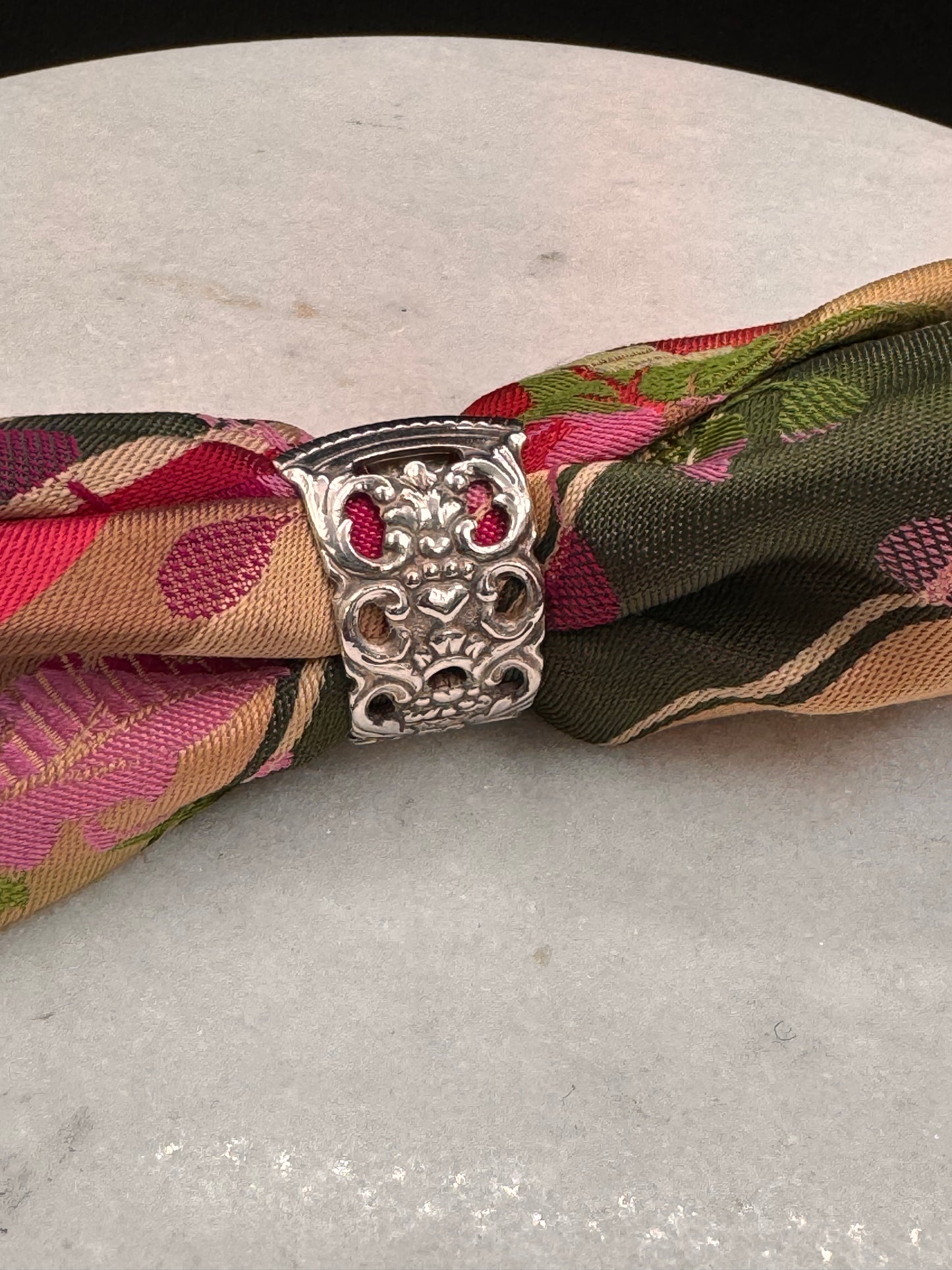 Vintage Skjerfring «Snefrid»