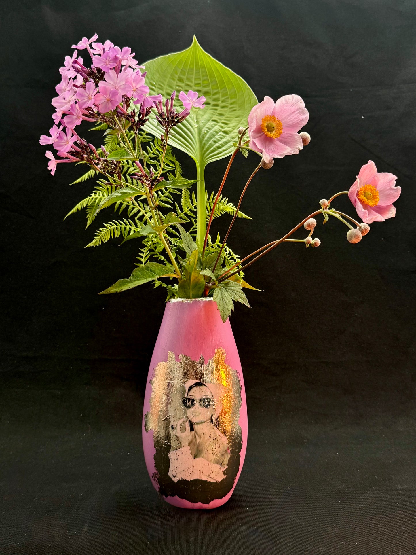 Popart Audrey Hepburn vase i pastell lilla💜