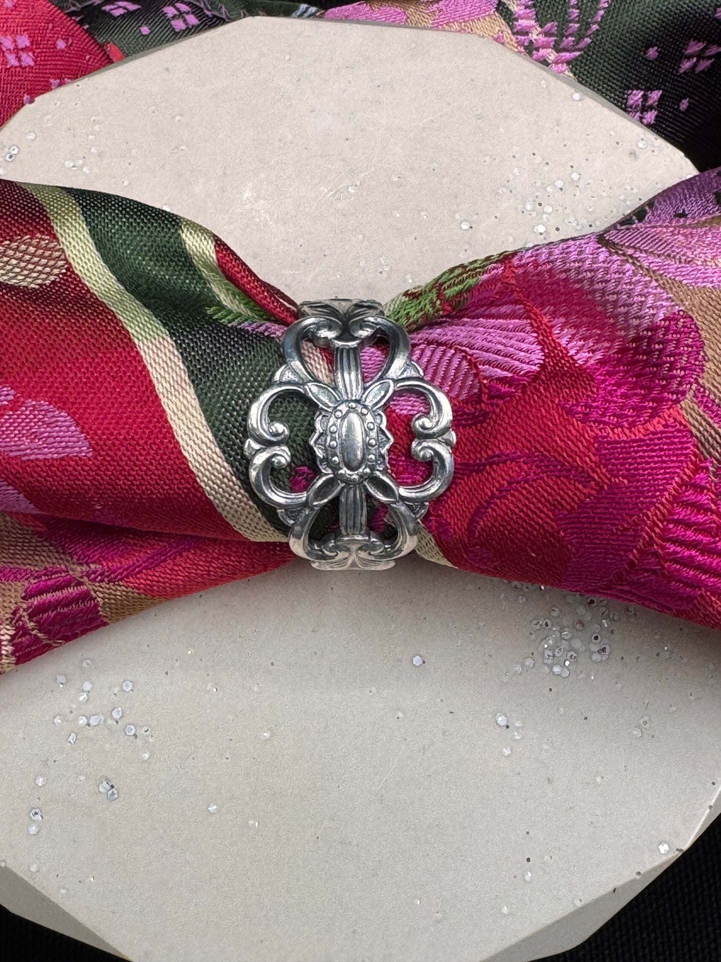 Vintage Skjerfring «Anne» liten oksidert