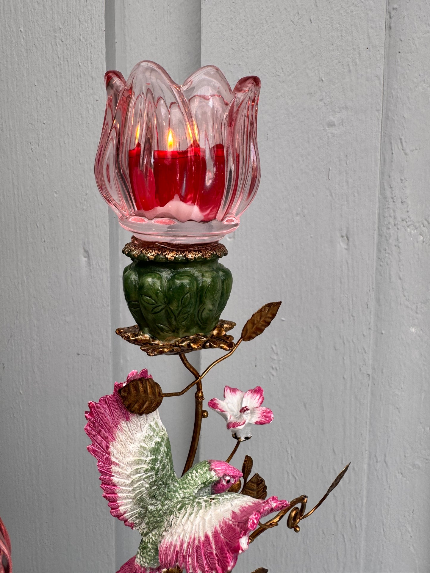 Redesignet Papegøye i grønt og rosa