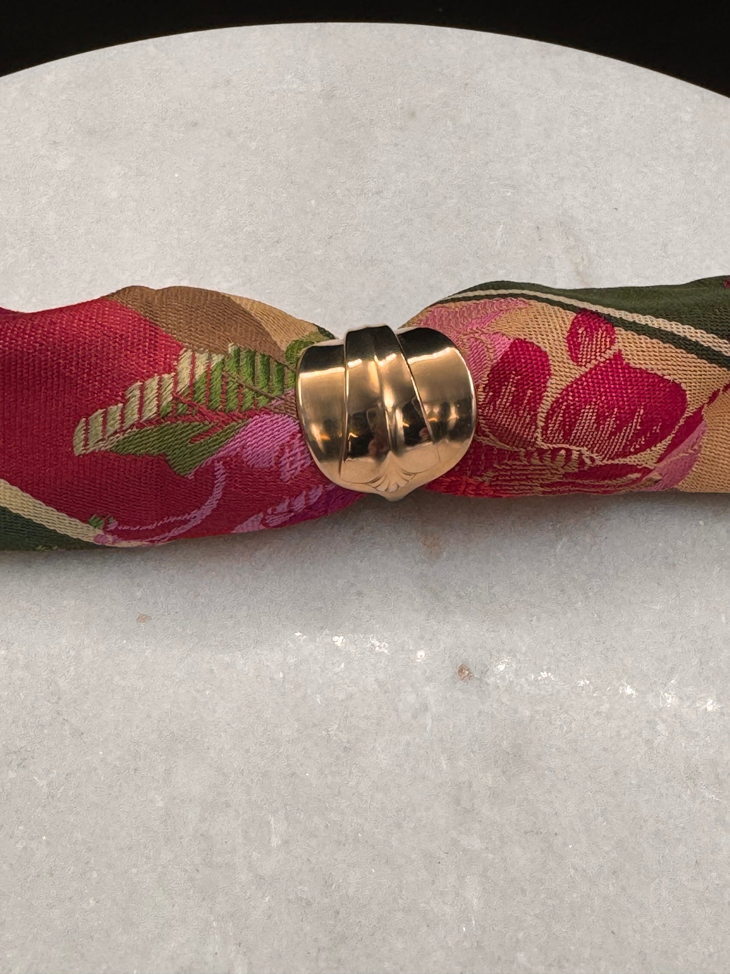 Vintage Skjerfring «Rådhus Gullforgylt»